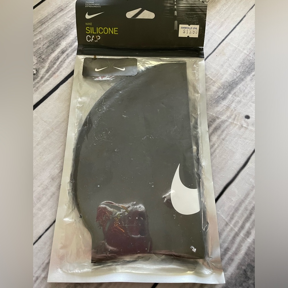 NWT Nike Silicone Swim Cap